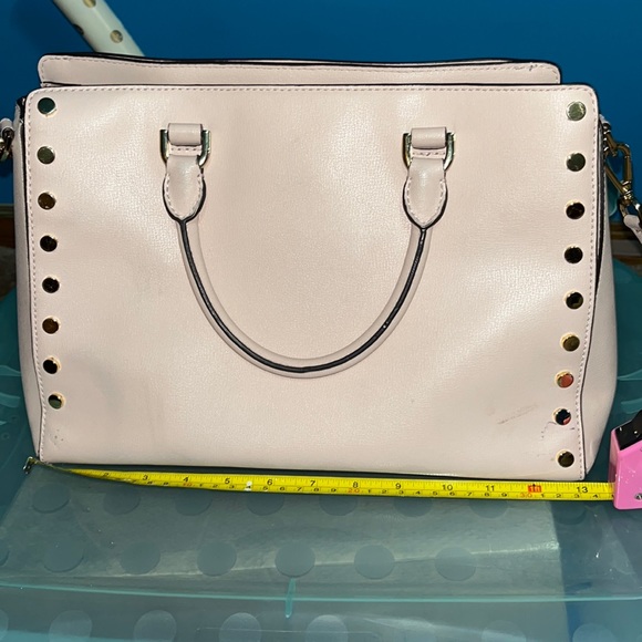 Well Loved MK Purse - Picture 12 of 14